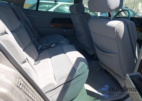 1996 Buick Park Avenue z USA, uszkodzony, nr VIN 1G4CW52K6TH644269